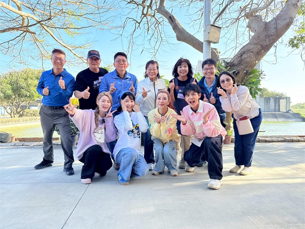 特技表演「未央」身材健壯表演太精彩!楊繡惠失控直戳胸肌現場驚呼