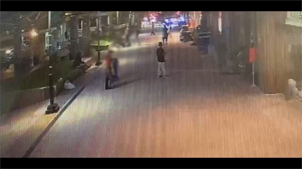 北車街友大亂鬥！　出口處便溺　2資深街友不滿雙方起衝突
