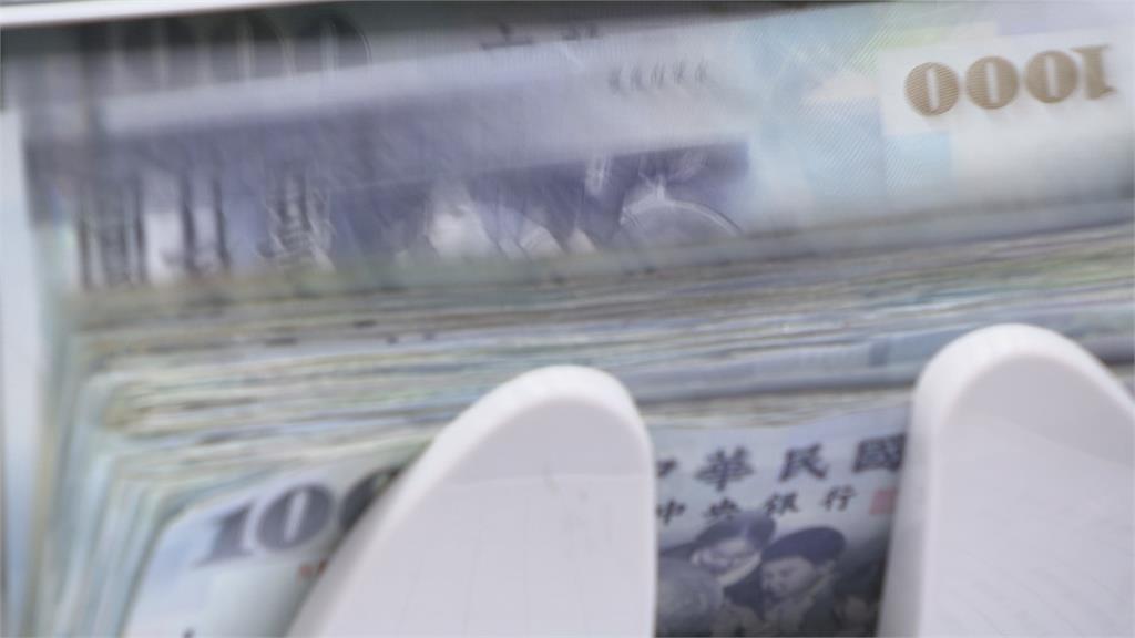 百年銀行為何搶手 資本角逐內幕