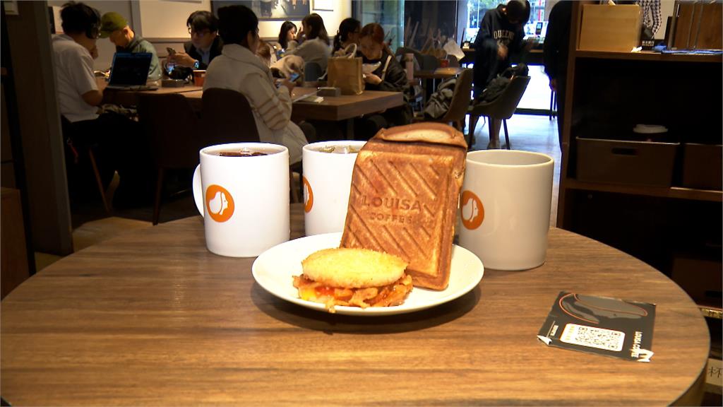 經典賽預賽台灣隊５：４擊敗韓國　大披薩下殺１９９元、超商推優惠