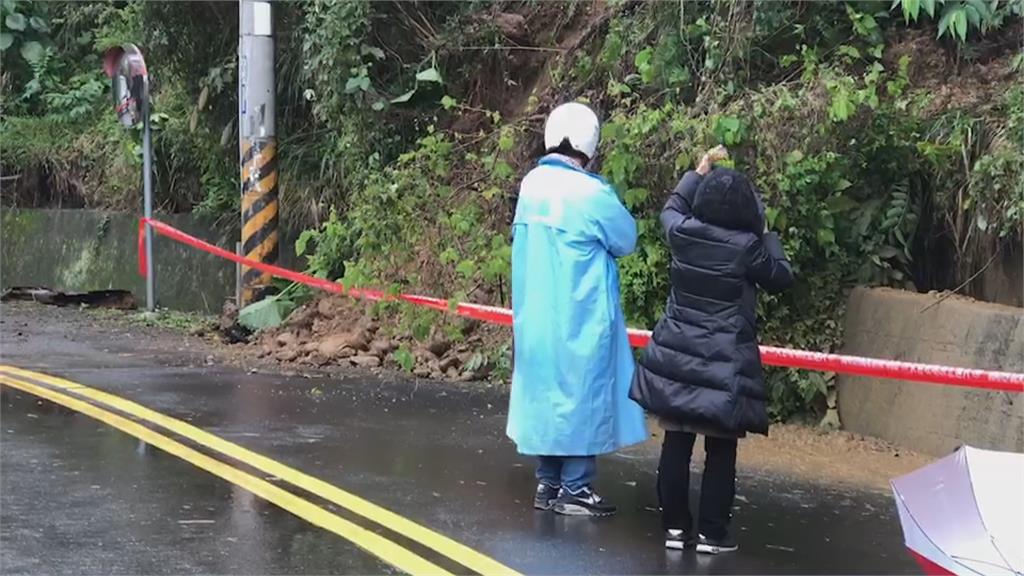 夢魘！寒流挾大雨過境　新竹高峰路又土石崩塌