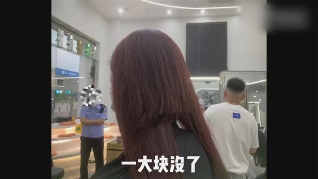 熊孩子出沒！中國女童手持剪刀「亂剪顧客頭髮」　網怒：手真欠