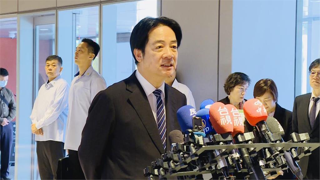 快新聞／遭賴清德嗆「砍斷桌腳的是中國」　韓國瑜進立院前向駐衛警比讚