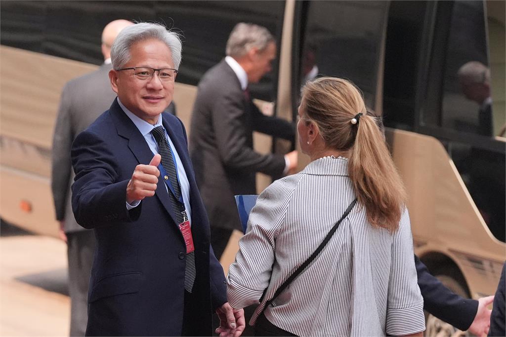 快新聞／美CEO齊聚北京！馬斯克讚川習會「很棒」　庫克、黃仁勳反應也曝光