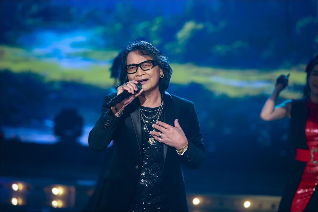 《超級冰冰Show》金曲金鐘雙金歌王沈文程「原key」演唱！穿透雲霄嗓音全場熱血