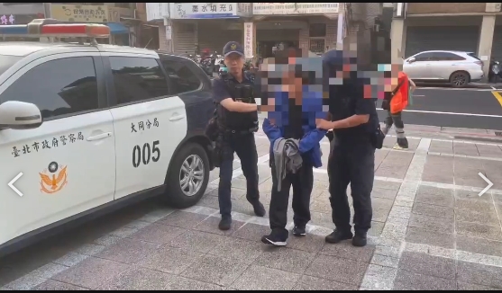 汶汶遭割頸…鐵粉阿北「失控畫面曝」！攝影師全衝上前壓制「驚悚瞬間」全還原