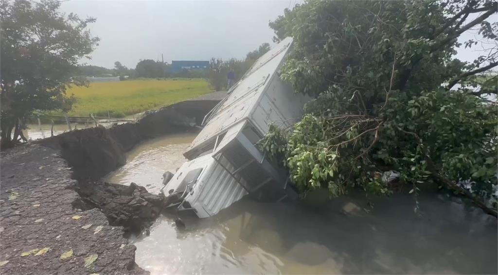 雷雨狂炸彰化 縣長王惠美臉書遭灌爆:咕嚕咕嚕再現