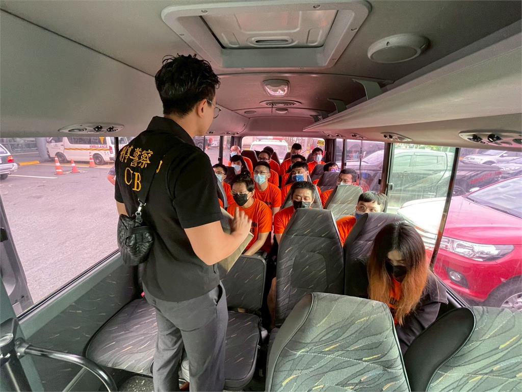 台菲警方聯手破詐欺機房 17名台人遣送回國受審