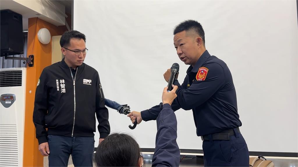 網友推薦研讀「小橘書」　內容教學遇「煙霧彈」時如何逃跑