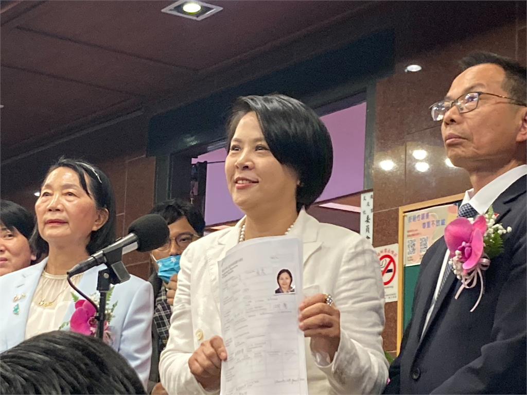 網點名李貞秀撞臉「台灣知名摔角選手」！本尊氣到創帳號「2句怒回」
