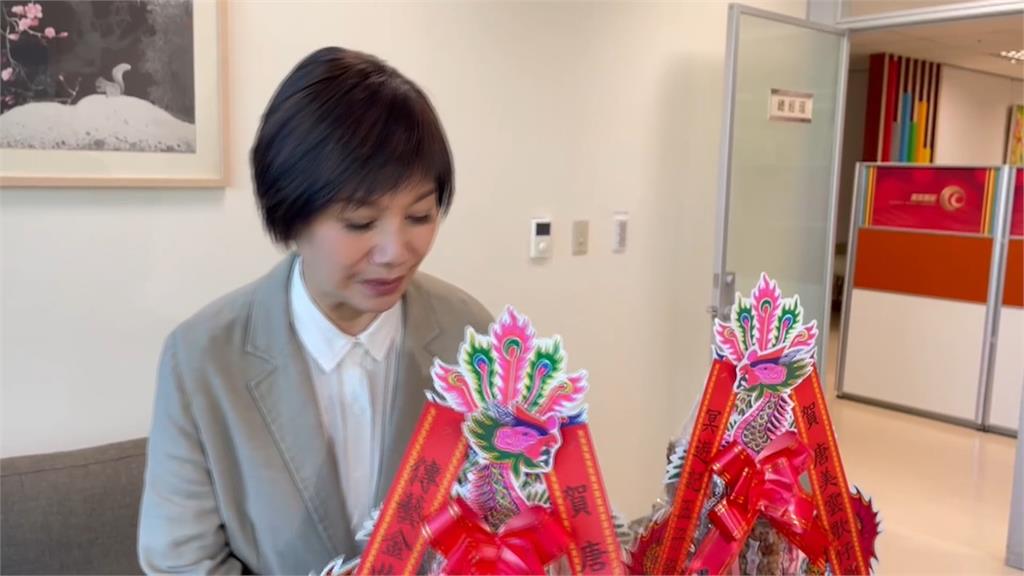 唐美雲「冥遊記」傳藝金曲獎入圍5項 收祝賀壽桃塔好驚喜