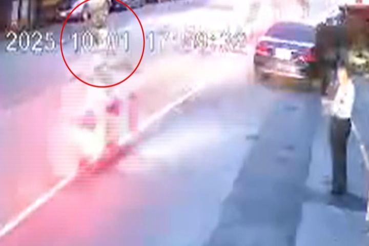 台中婦過馬路遭貨車撞亡　雲林騎士騎人行道自摔