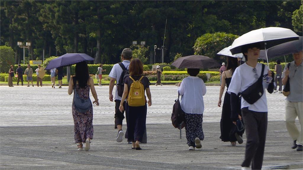 兩颱在海上！　「蘭恩」往日本　「朵拉」對台無影響