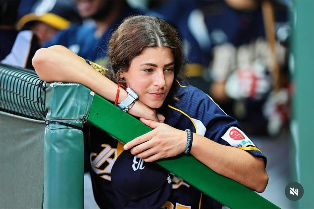 中職／中信兄弟前打擊教練莎菈被WPBL洛杉磯第3輪指名　以球員身分前進職棒