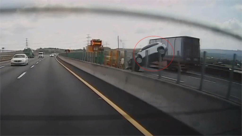 又是開輔助駕駛釀車禍！　國3休旅車撞緩撞車幸駕駛輕傷