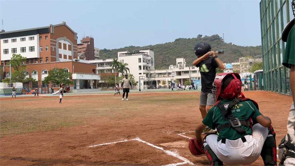 獨/經費短缺仍有好表現 鼓山國小少棒隊將出戰全國賽