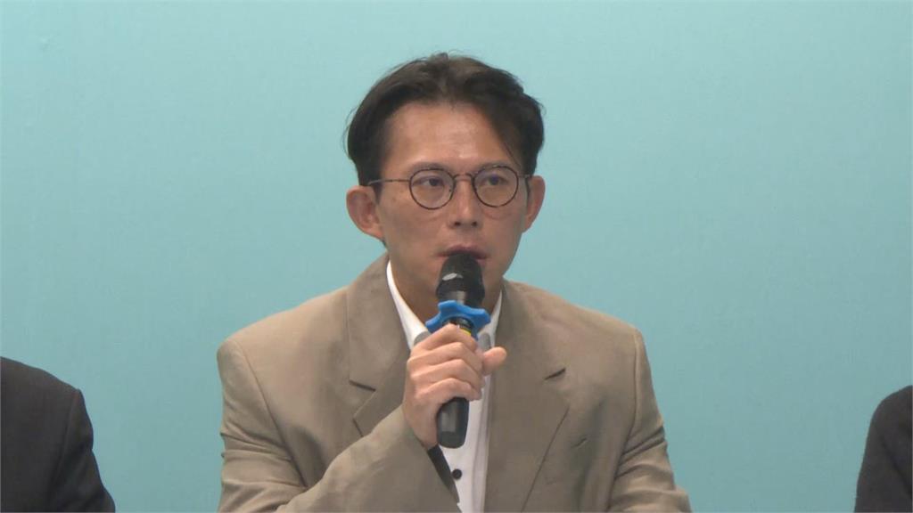 快新聞／柯文哲突喊開除李貞秀！白營民調「過半不挺中配當立委」　黃國昌回應了