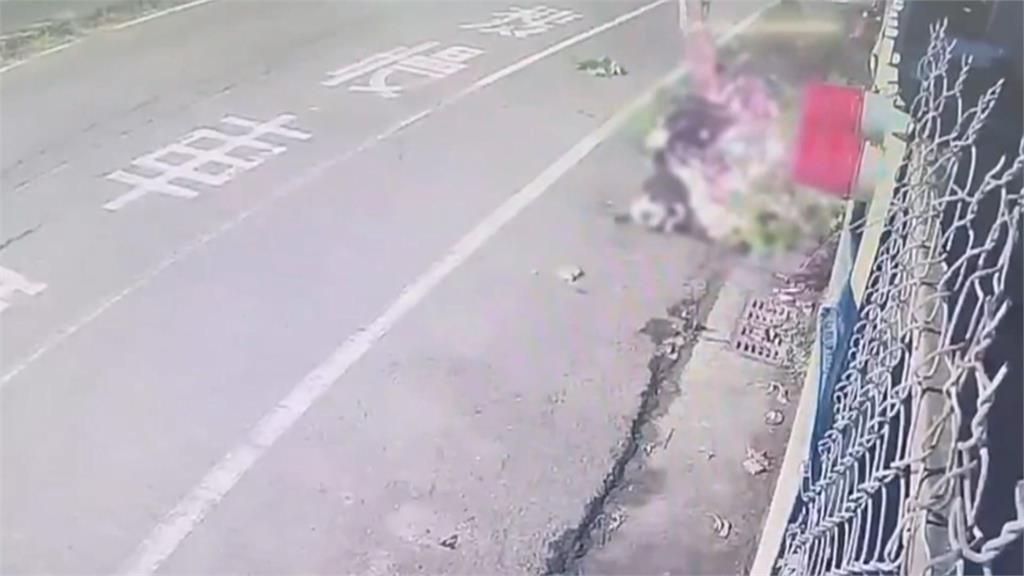 無照又酒駕！台南１７歲情侶檔騎車　「疑車速過快」自撞路樹噴飛雙亡