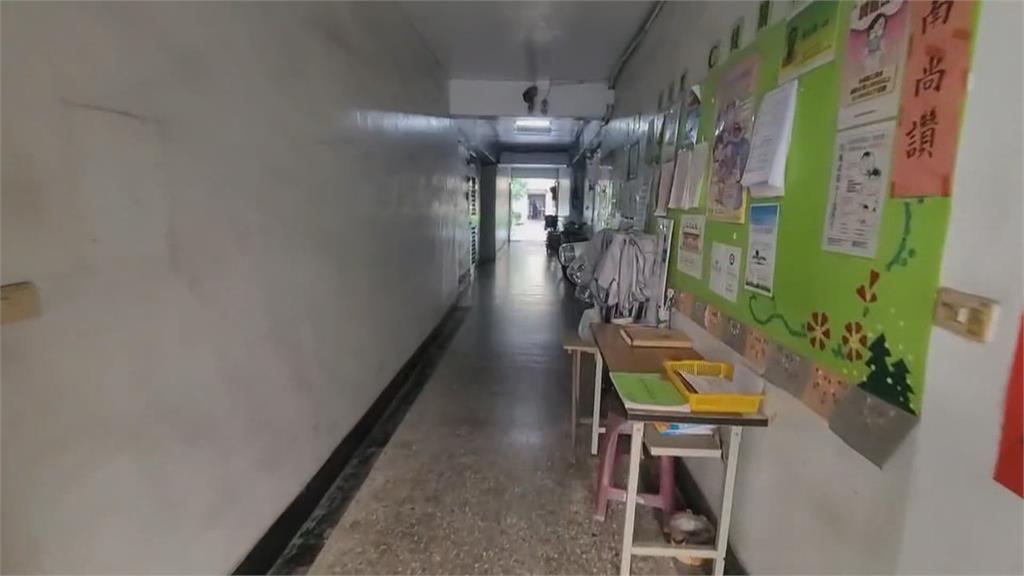 婦隨機找學生要求提物上樓 超詭異!沿途播放佛經