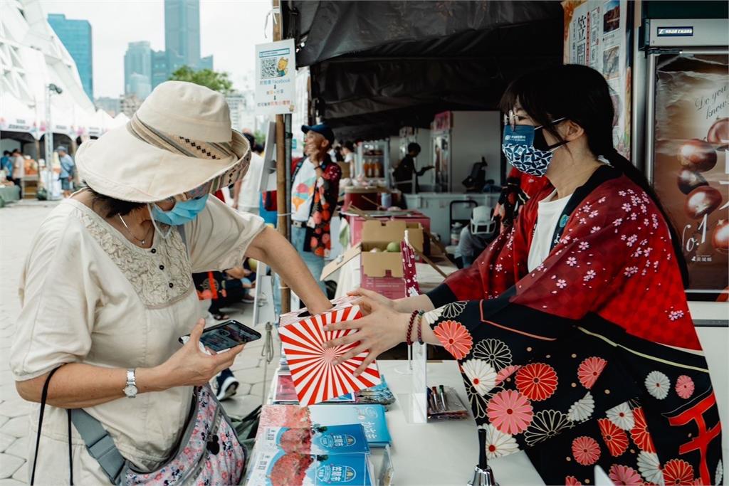 快新聞/「台日大港水果祭」兩日吸引10萬人 高市府:舉辦以來最大規模