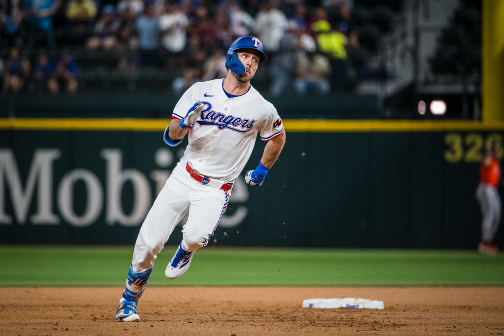 MLB(影)／24小時的大復仇！前一天被無安打遊騎兵今天單局狂轟8分打爆太空人