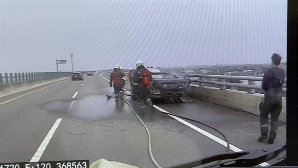 車齡老舊?台61線「火燒車」 父子及時逃生直呼「祖先保佑」