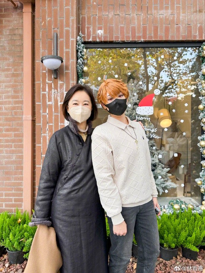 林青霞主動搭訕+求合照!帥氣路人「沒認出女神」還原當時場景:我瘋了