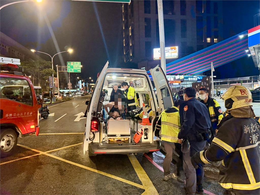 最新／再傳隨機攻擊！板橋男加油站無亮刀攻擊消防員　還縱火自焚釀2傷