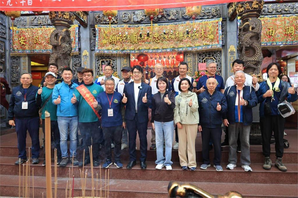 沈柏洋2動作成選台北起手式？1關鍵管碧玲大讚：跟小泉進次郎一模一樣