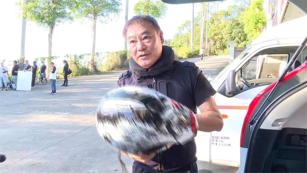 搏命演出!周宇柔駕車追撞傅小芸 驚險畫面曝光了