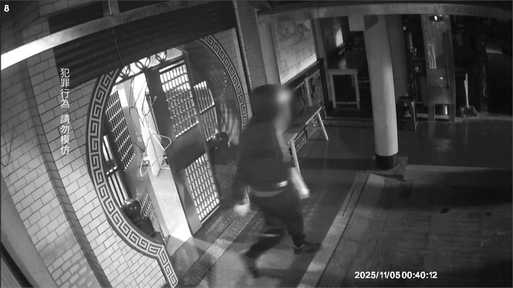 投資失利大膽竊神明!2賊盜走珊瑚媽珠寶12小時落網