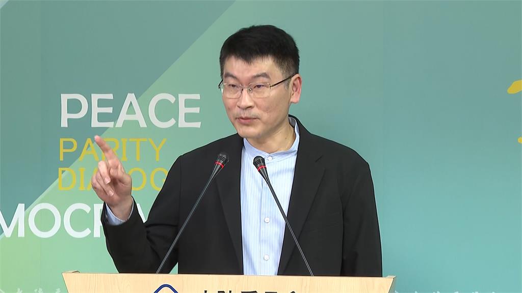 在中國設籍將喪失台灣身分！　陸委會：持有定居證、身分證都算
