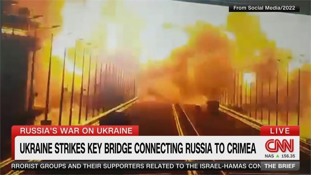 烏克蘭奇襲轟炸克里米亞大橋 引爆水下逾千公斤炸藥