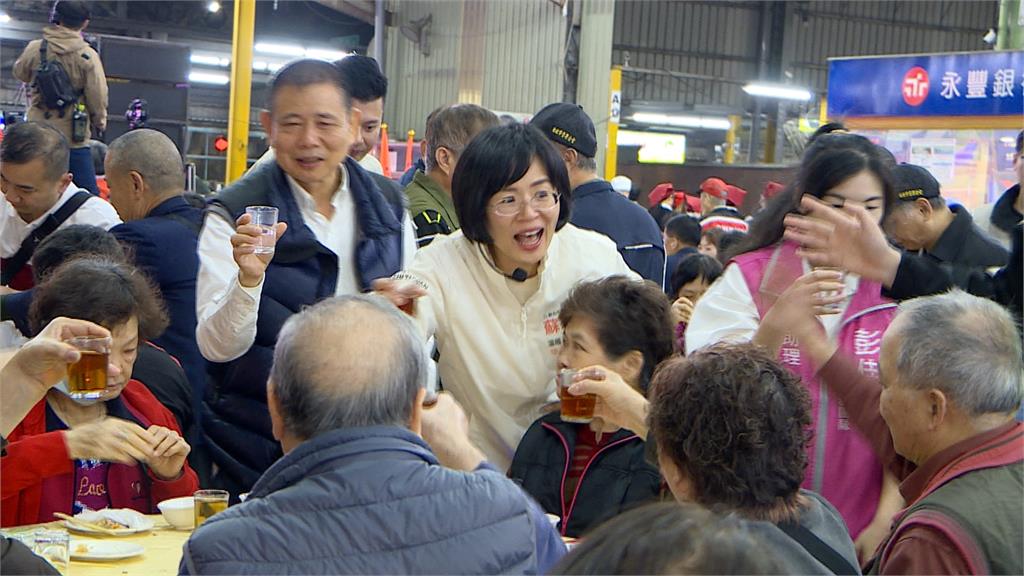 獨!宣布參選新北市長後首同框蘇巧慧 侯友宜到場力挺李四川