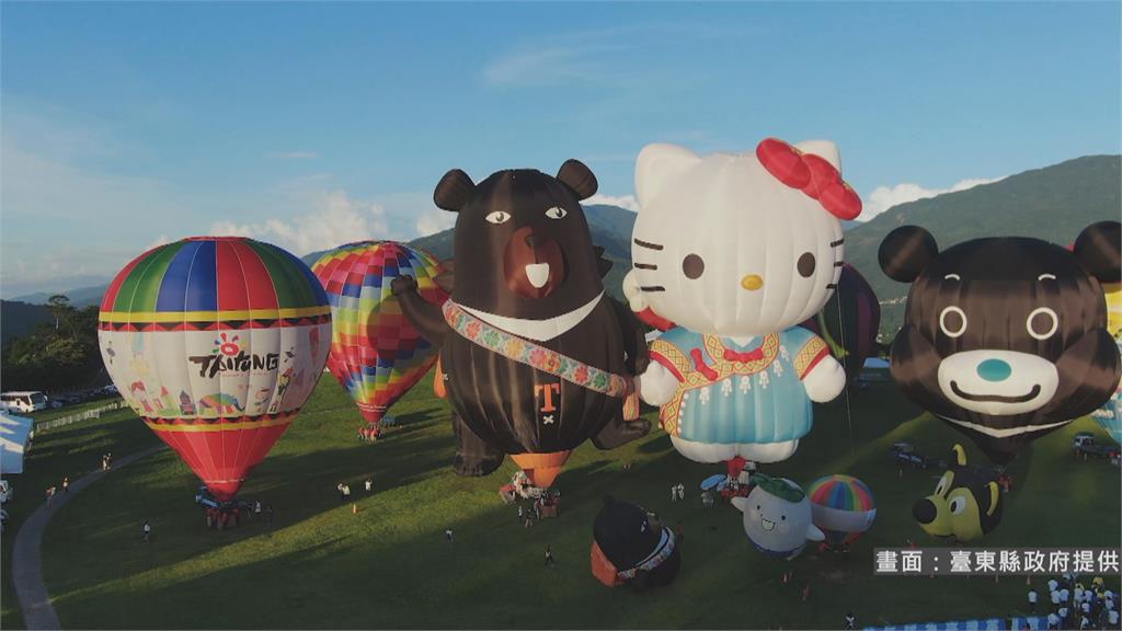 台東熱氣球嘉年華登場　柯文哲搭熊讚熱氣球