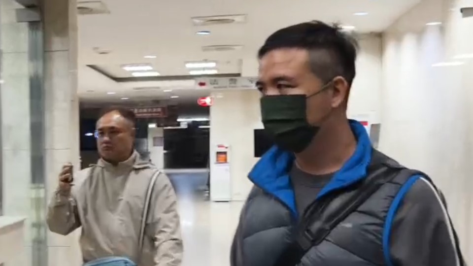 快新聞/有內鬼?光電業者向永豐銀詐貸4000餘萬 5嫌凌晨交保候傳