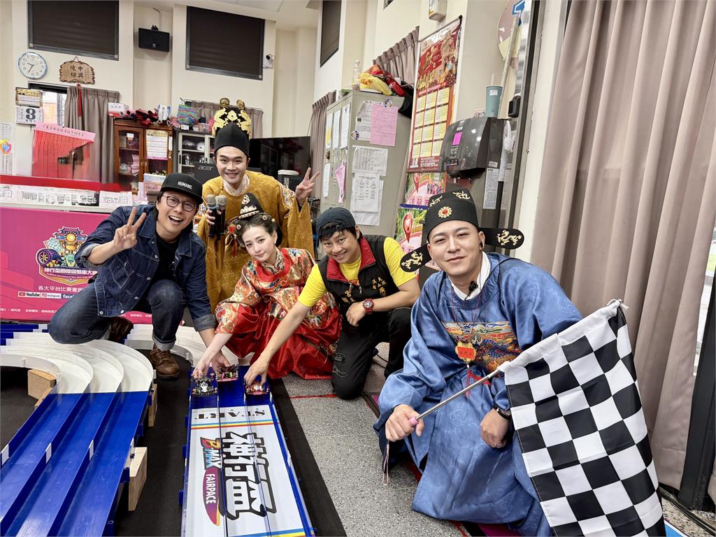 草爺攜柯大堡宣布辦神行盃 首度南下高雄岡山城隍殿