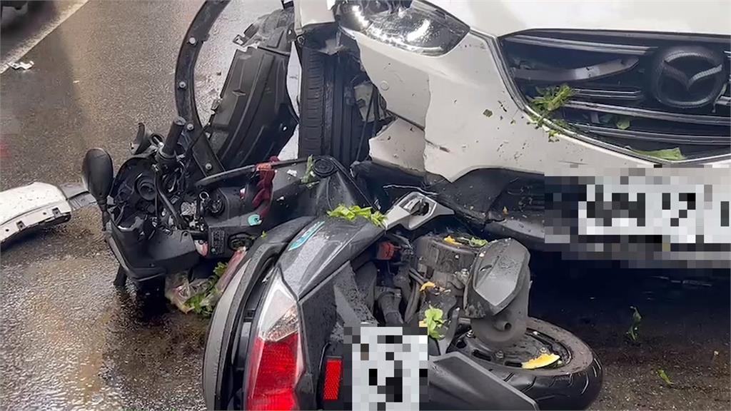 逆向「保齡球」式撞擊機車 肇事駕駛:打方向盤手滑