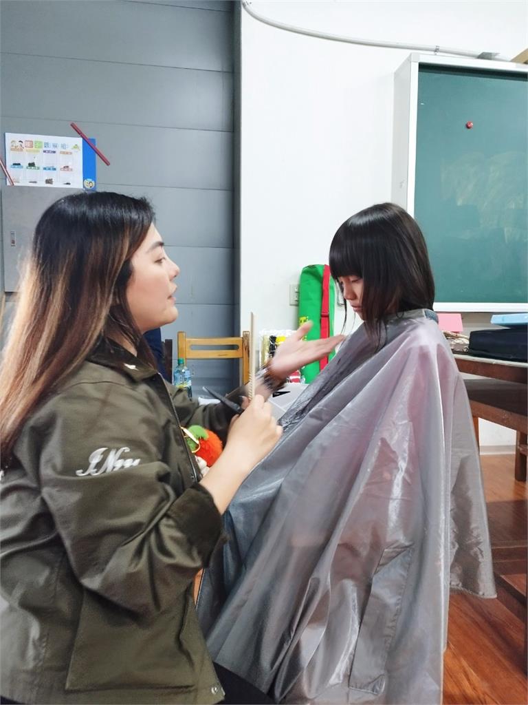快新聞/以愛傳遞希望 義工團助力桃園百吉國小划船隊圓夢