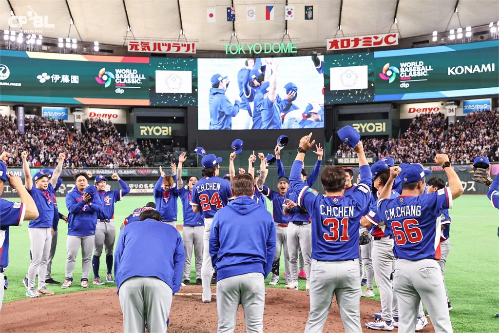 經典賽(影)／台灣隊不用哭了！棒協理事長辜仲諒肯定球員表現「加發獎金一千萬」