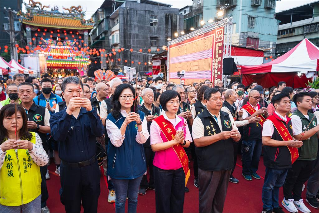 快新聞/蘆洲最嗨萬聖節!蘇巧慧化身水獺媽媽 陪親子共度週末