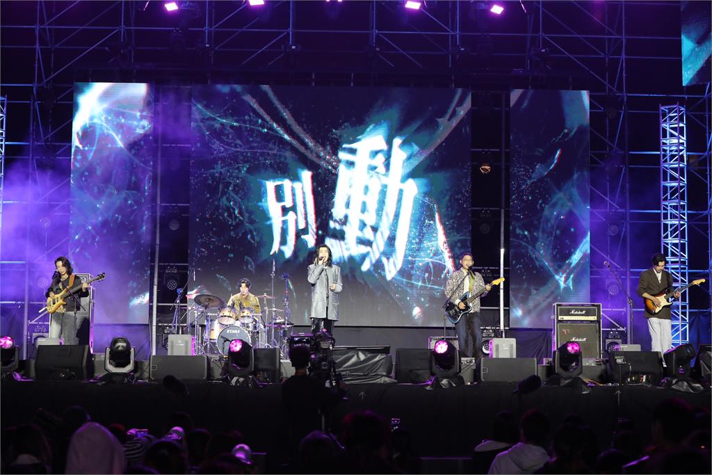 快新聞／「2026台南好YOUNG跨年晚會」陣容華麗！現場人山人海搶看天團