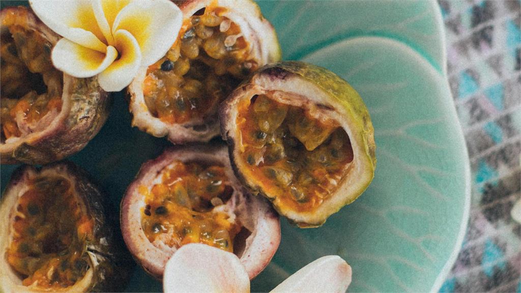 百香果「每天吃幾顆」正確？營養師列「3族群」需注意攝取：過量恐引高血鉀