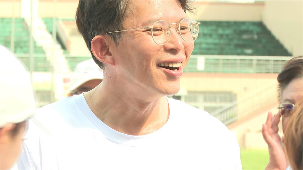「羅列7點」再戰館長! 黃光芹:全台灣人變中國人 館長上流嗎