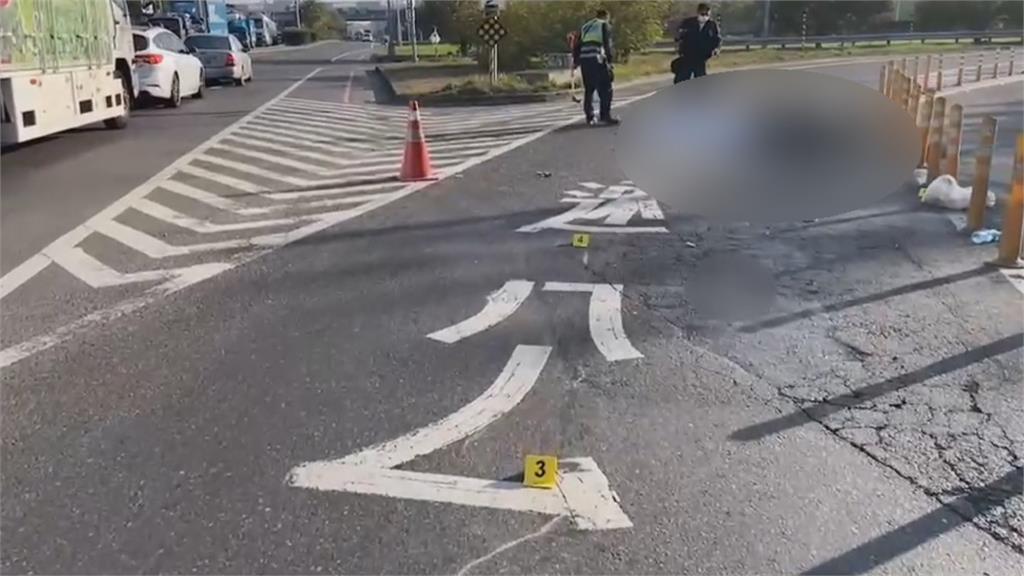 麻豆交流道前死亡車禍 槽化車撞機車肇事逃逸