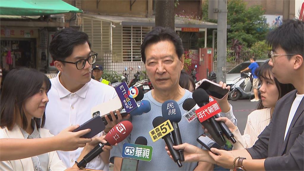 快新聞／藍白又開戰！柯文哲開嗆趙少康「提油救火」：民進黨派來的奸細？