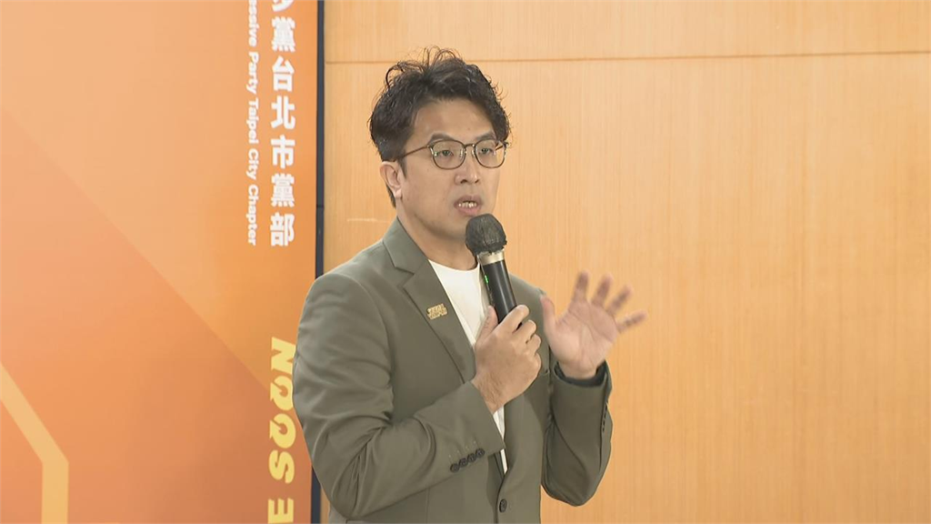 沈伯洋拋「運動驛站」遭藍白狠酸！張景森重砲點名蔣萬安：土包子沒見過世面