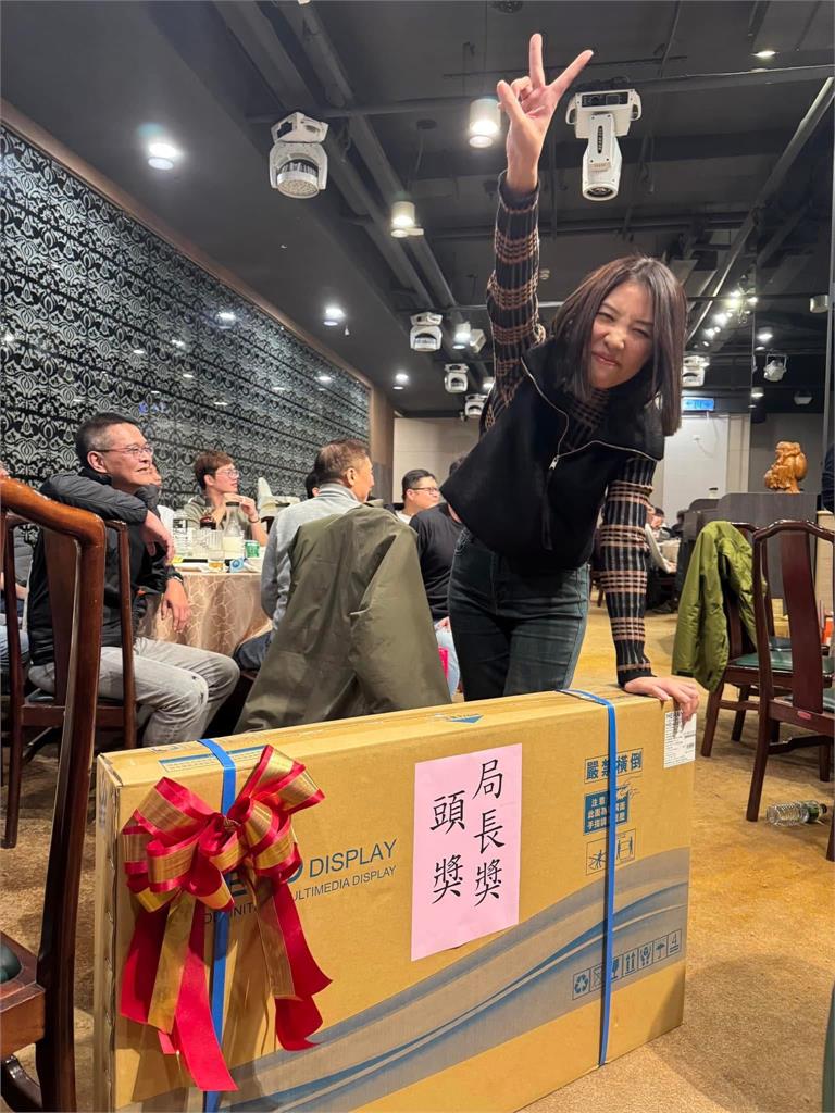 快新聞/性騷?基市警局長遭爆尾牙「磨蹭女警臉頰」 警政署出手要查了