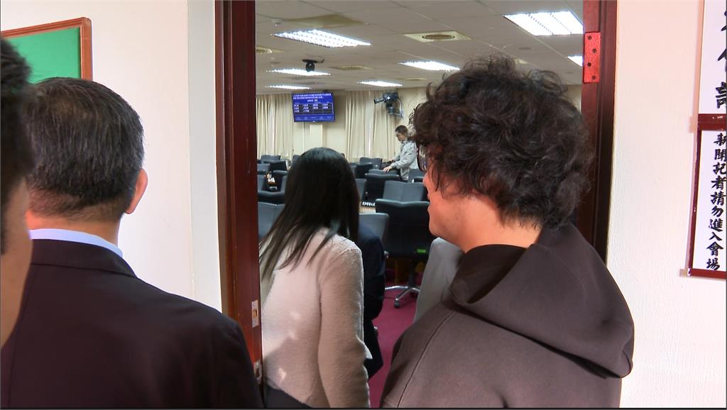 黃國昌「不小心」帶走機密資料　立院召開秘密會議繁瑣程序曝光