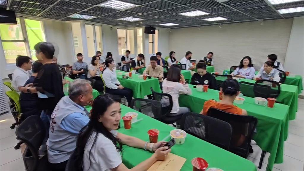 獨／凝聚綠營團結！陳明文南下整合　陳亭妃及「挺憲派」選將出席